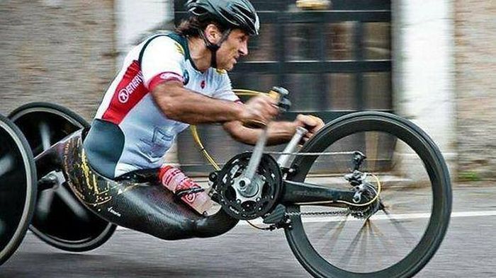 Alex-Zanardi-Ironman-impresa-storica-Triathlon-alle-Hawaii