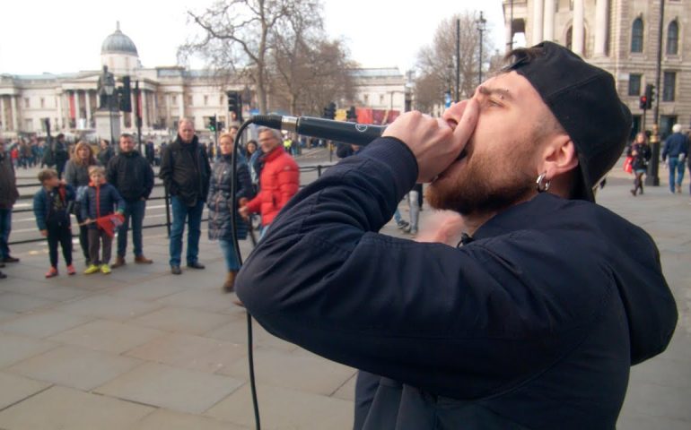 Da Guspini a Londra a suon di beatbox, l’intervista a Francesco, in arte Mr. Fox, l’artista che sta spopolando per le strade di Londra