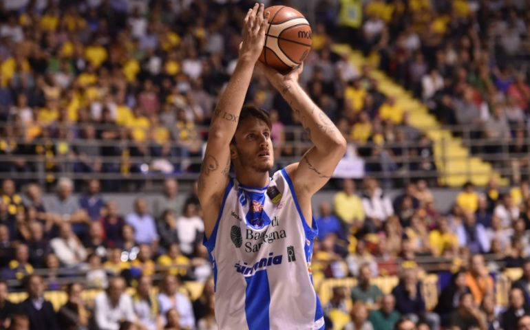 Dinamo Sassari, buona gara a Torino ma nel finale manca il guizzo vincente: i padroni di casa vincono 97-92