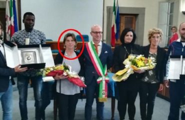 Sandra Morini, la bidella che ha restituito 6.600 euro - Foto Il Tirreno
