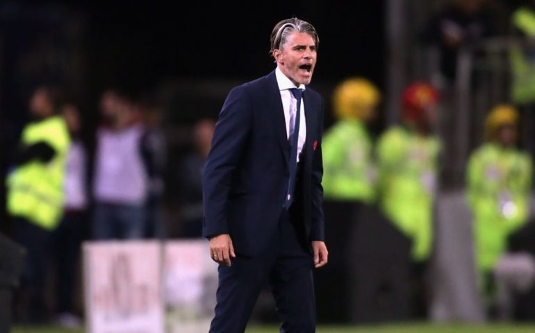 Il Cagliari vuole fare lo scherzetto di Halloween a Sinisa Mihajlovic: una vittoria significherebbe esonero immediato per il serbo