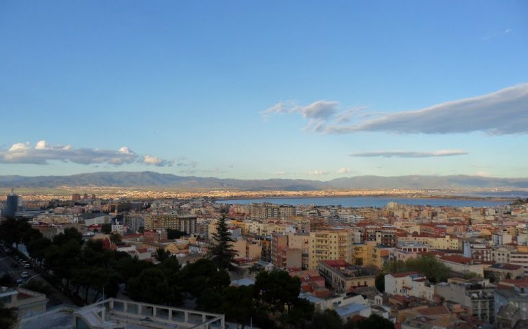 Meteo. Dopo la pioggia a Cagliari splende il sole, ma ormai il freddo è arrivato