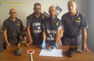 droga marijuana nigeriano napoli traghetto