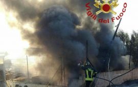 incendio via dell'agricoltura