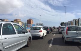 incidente asse mediano traffico rallentato