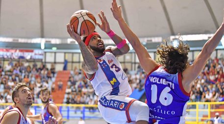 Ancora una sconfitta casalinga per la Dinamo Academy Cagliari. Al Palapirastu si impone la Moncada Agrigento (95-73)