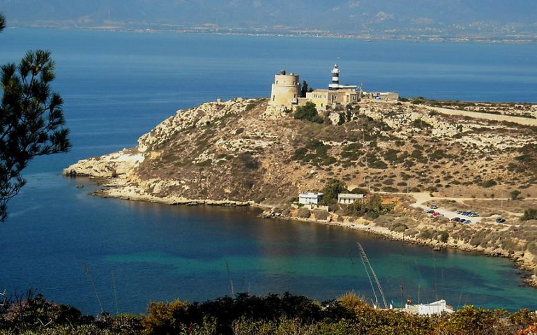 Cagliari, arrestato il molestatore di Sant’Elia: è un 52enne pensionato