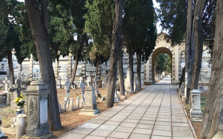 Cagliari: orari dei Cimiteri per la Commemorazione dei defunti