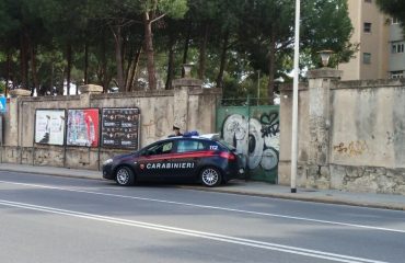 Incendio di cassonetto via santa maria chiara carabinieri arresto