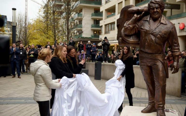 La statua di Bud Spencer a Budapest (foto AFP)