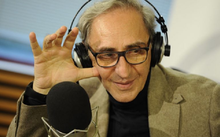 Lo sapevate? 40 anni fa Battiato annullò un concerto in Sardegna per salvare un bosco secolare