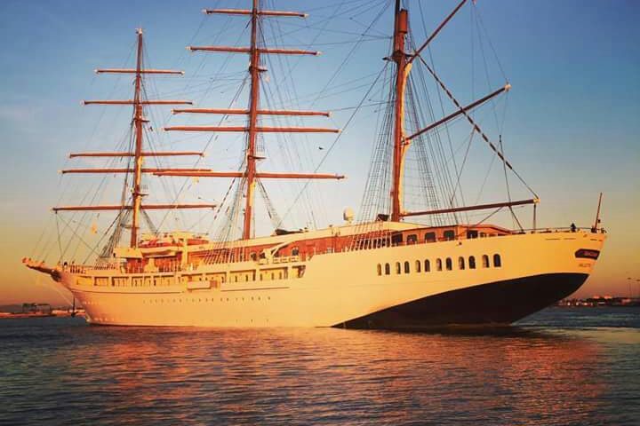 nave crociera sea cloud