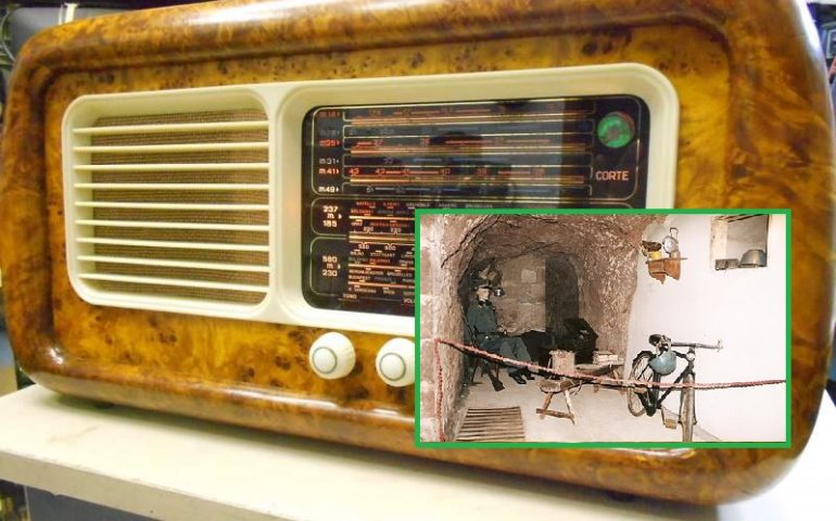 Un'antica radio
