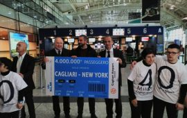 Il quattromilionesimo passeggero transitato all'Aeroporto di Cagliari premiato dalla Sogaer