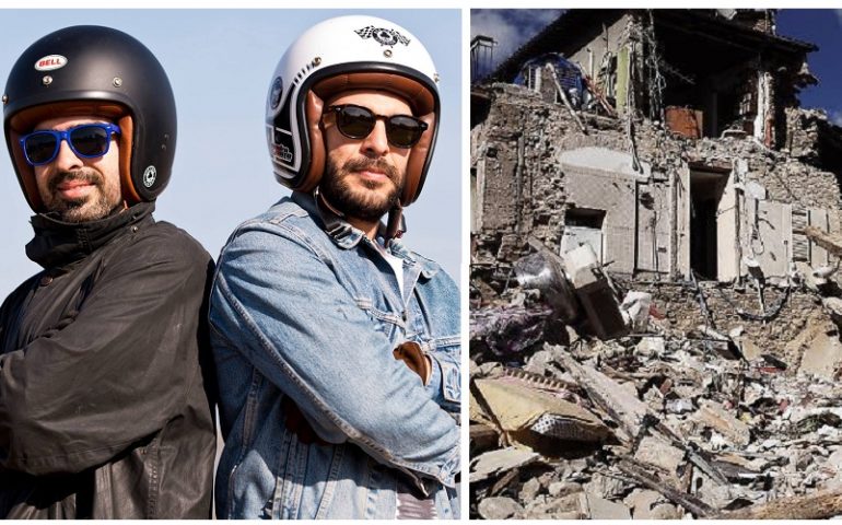“Ad Accumoli non ci servono soldi, ma sorrisi e calore”: Nicola e Alessio, due cagliaritani in moto per portare sorrisi e arte nel cuore del terremoto