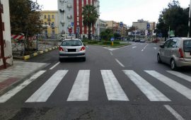 Pedone investito sulle strisce in via sant'avendrace