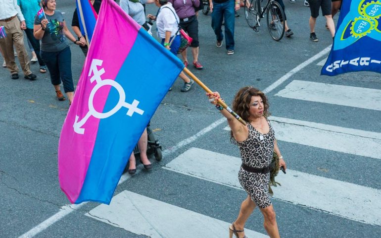 Una trans sfila per i suoi diritti a Toronto - Foto Torontoist
