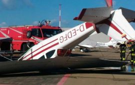 aereo ribaltato a Elmas