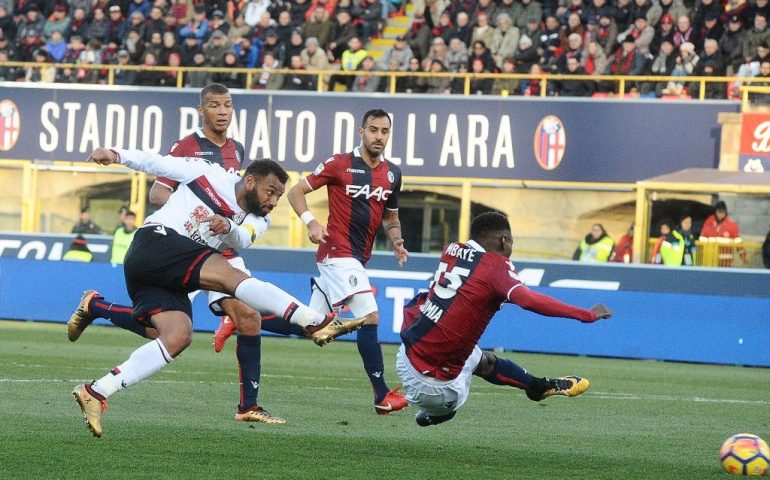 Destro risponde a Joao Pedro: 1-1 vivace tra Cagliari e Bologna al Dall’Ara