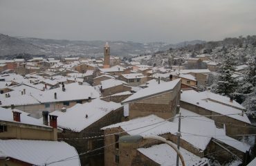 Una foto di Ovodda sotto la neve