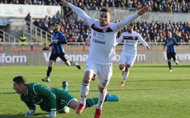 Cagliari sorprendente a Bergamo, ma nel finale rischia un po’: Atalanta al tappeto per 2-1