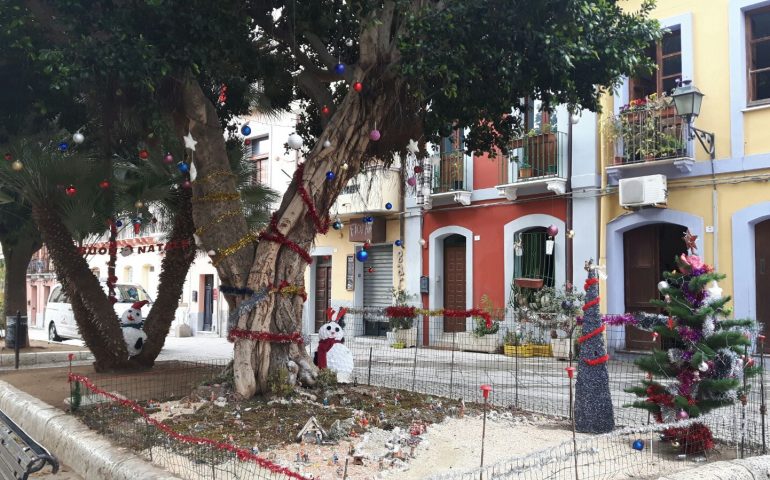 In piazza San Domenico il presepe a cielo aperto realizzato dagli abitanti di Villanova