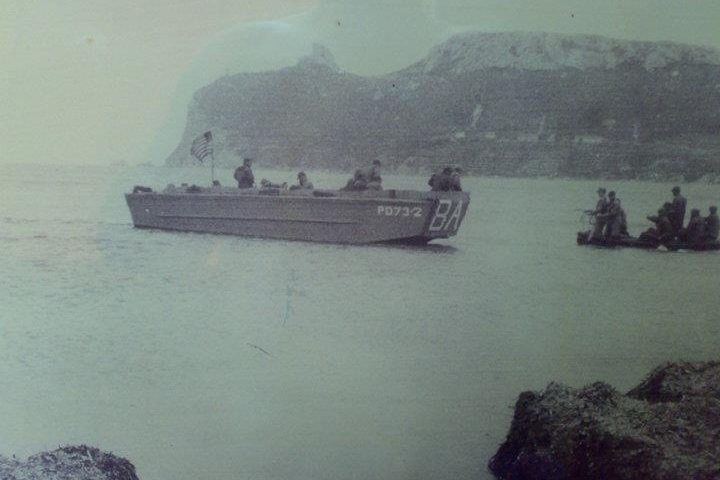 La Cagliari che non c’è più: gli americani al Poetto nel 1943 dopo la fuga dei tedeschi