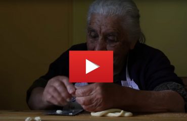 Giuseppa Porcu di Ozieri 95 anni fa la pasta - Foto dal video di Grannies (2)