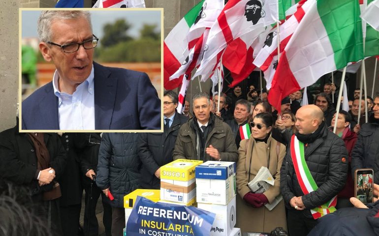 Le firme depositate in Tribunale per il referendum in Costituzione Pigliaru