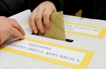 elezioni politiche urna elettorale