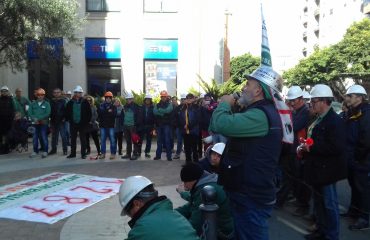 sit in via roma operai eurallumina (3)