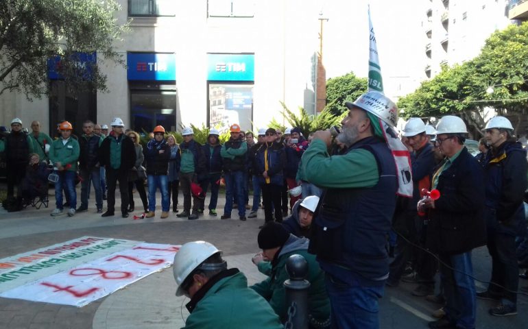 sit in via roma operai eurallumina (3)