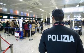 Controlli di sicurezza all'aeroporto di Fiumicino