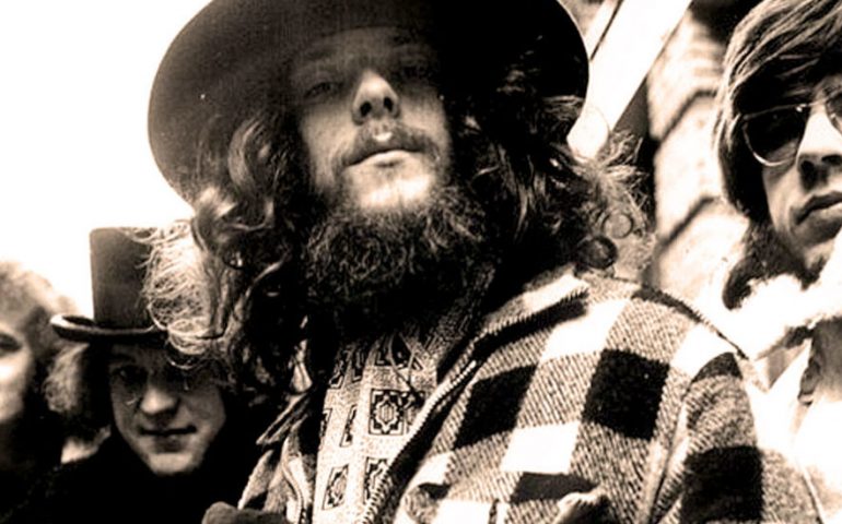 Jethro Tull a Cagliari: 50 anni di rock e ricerca di perfezione. Ian Anderson e i suoi all’Arena Sant’Elia