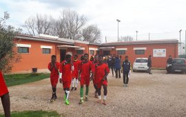 Migranti a Oristano in un torneo di calcio contro il razzismo - Foto Ras
