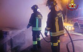 incendio ecocentro villasor (1)