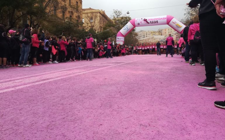 (VIDEO) Storie di donne e di solidarietà femminile alla SoloWomenRun