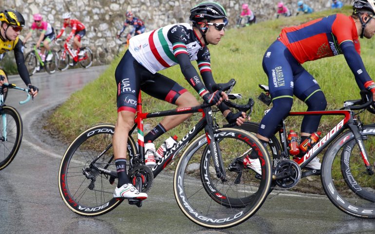 Tirreno Adriatico, show dello sloveno Roglic sul muro di Trevi, Geraint Thomas, nuovo leader. Indietro Fabio Aru