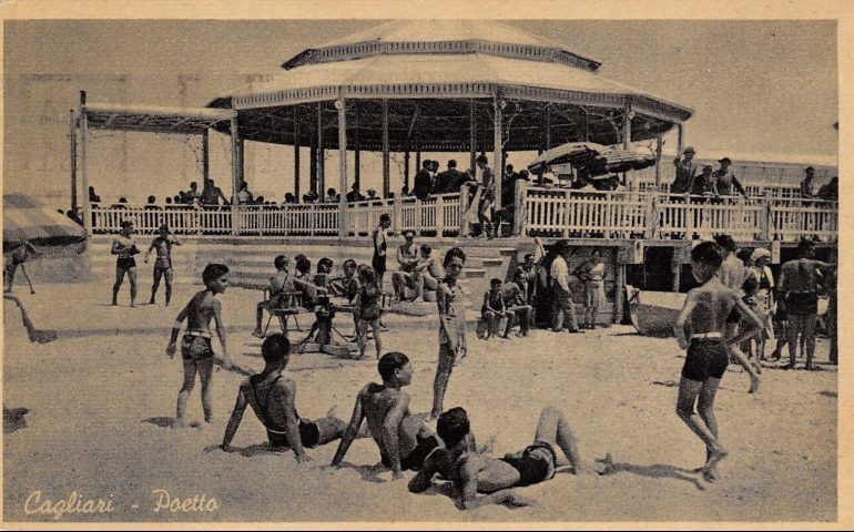 La Cagliari che non c’è più: la rotonda del Lido in un’estate della fine degli anni Quaranta