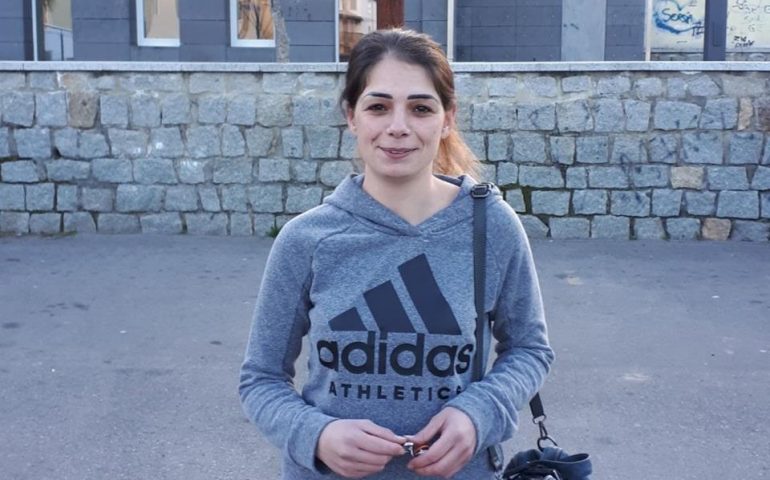 Carla Scattu, pastora 33enne, prima donna chiamata a dirigere una sezione locale Coldiretti