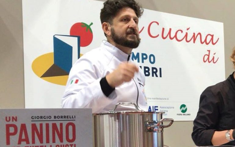 Da un sandwich un caso letterario: il cagliaritano Giorgio Borrelli, Artista del Panino 2016, presenta il suo primo libro