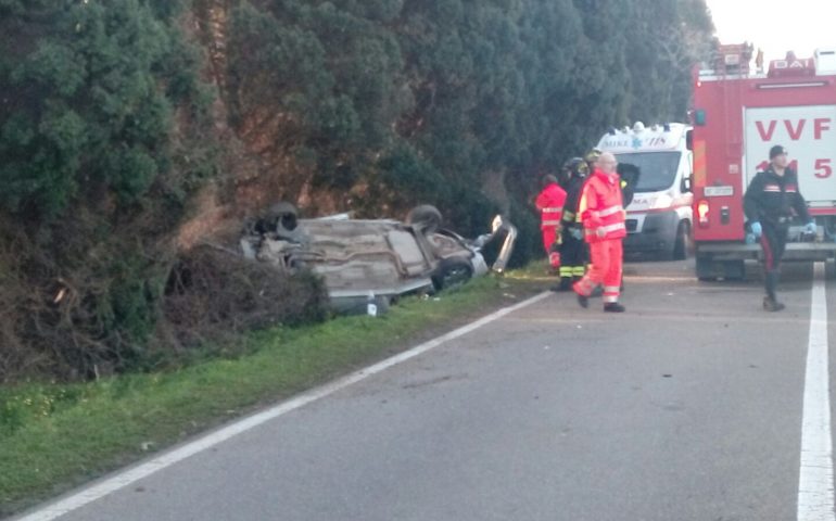 Tragico incidente sulla SS 195: 25enne muore sul colpo, 3 i feriti. Tra le cause l’alta velocità