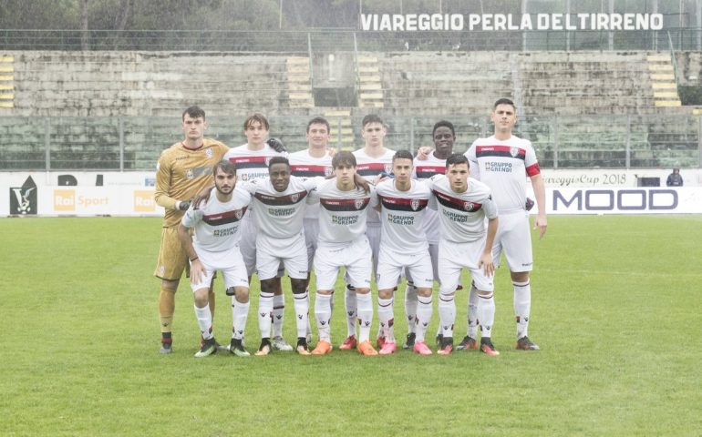 Viareggio Cup: un Cagliari dalle due facce viene sconfitto dal Sassuolo e dice addio alla competizione