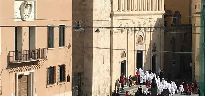 Settimana Santa a Cagliari: le immagini e il video de S’Interru in Cattedrale nel giorno che precede la Pasqua a Cagliari