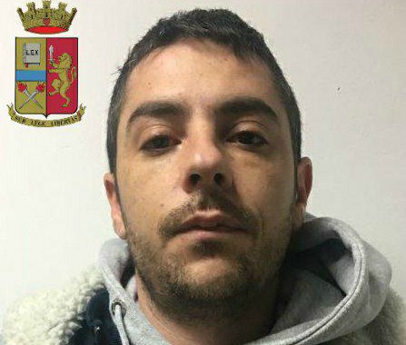 Quartese anni fa spacciava ketamina a Roma e Bologna ma è stato rintracciato dalla Squadra Mobile e ora andrà in carcere