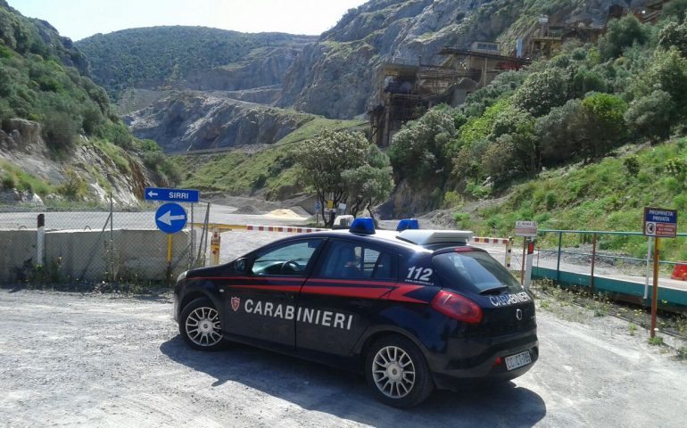 Accoltellamento carbonia carabinieri miniera barega (1)