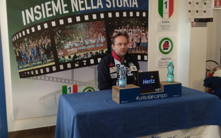 Pasquini si dimette dalla guida della Dinamo Sassari. Questa sera l’annuncio del nuovo tecnico