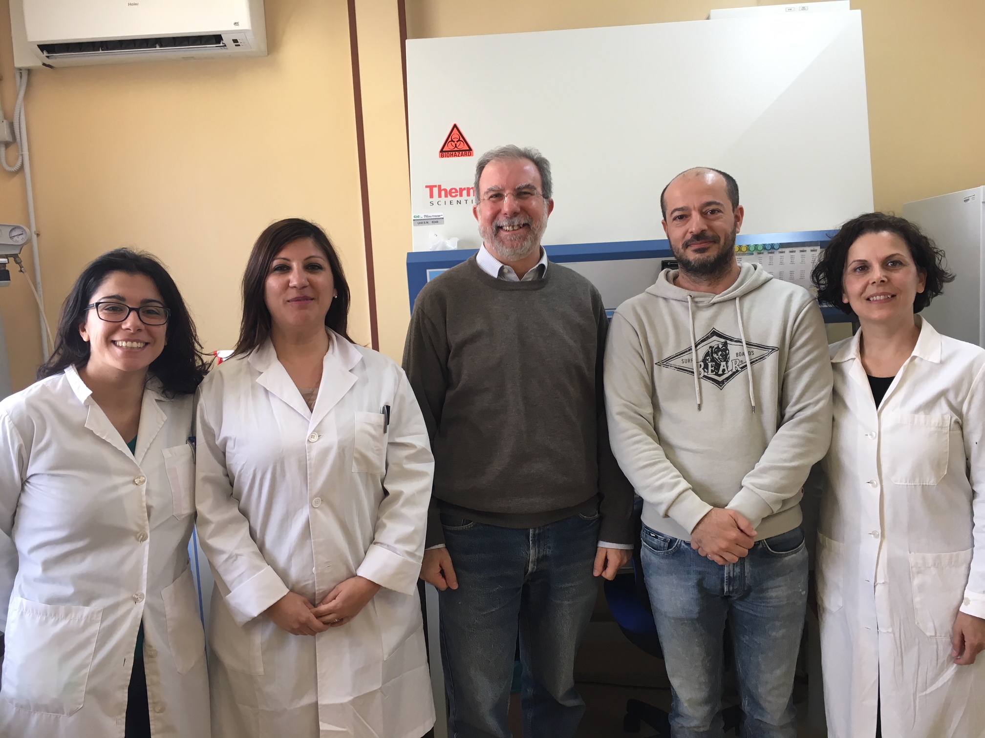 Il team dell'Università di Cagliari capeggiato dal professor Enzo Tramontano