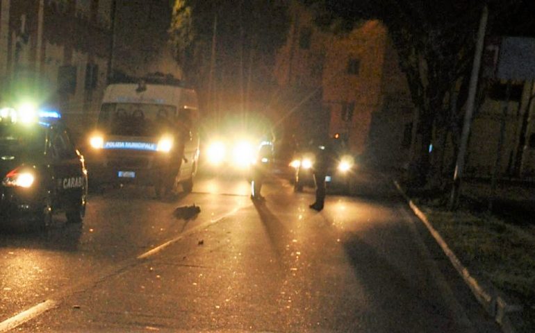 Viale Colombo: pirata della strada investe pedone e si dilegua