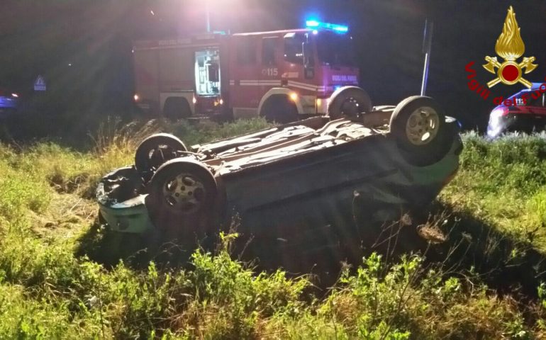 Quartu: incidente nella notte. Auto si ribalta ma non si trova il conducente